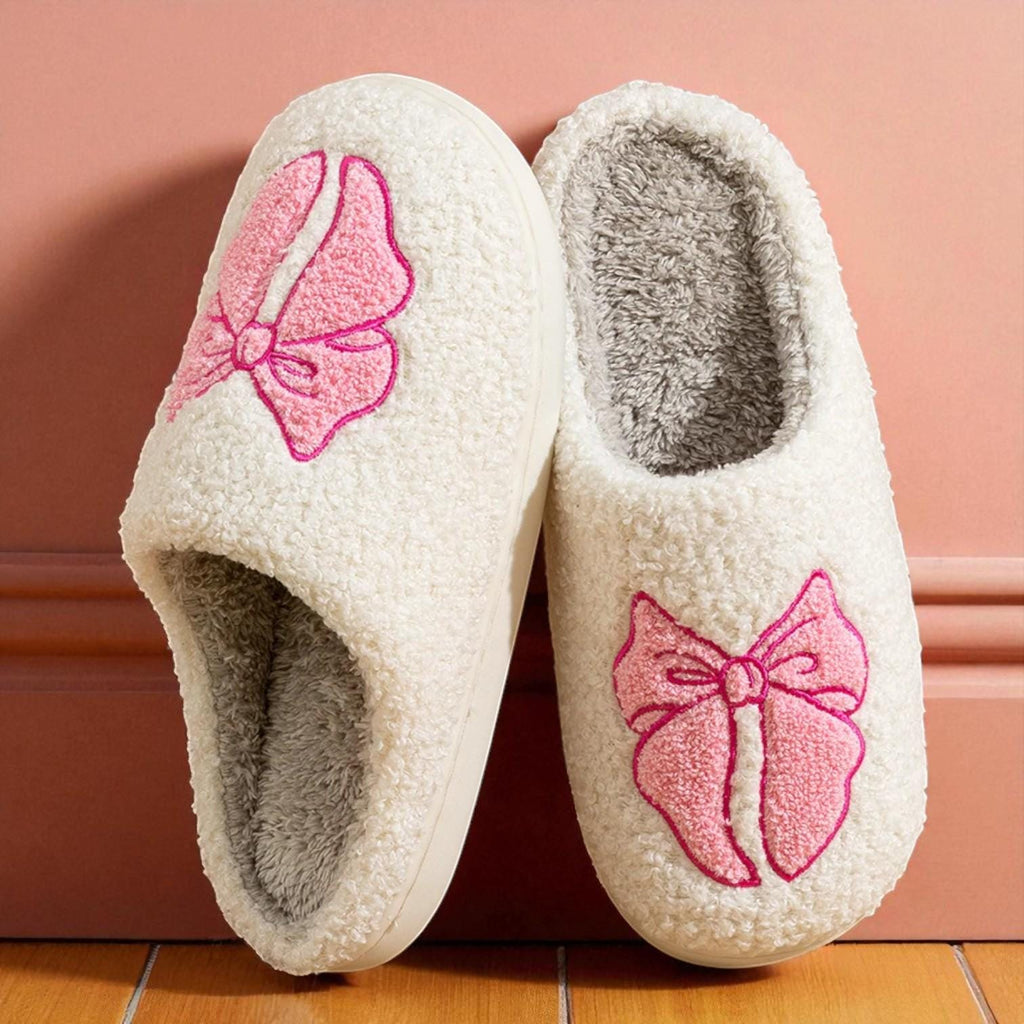 Women’s Pretty Bow Plush Slippers
