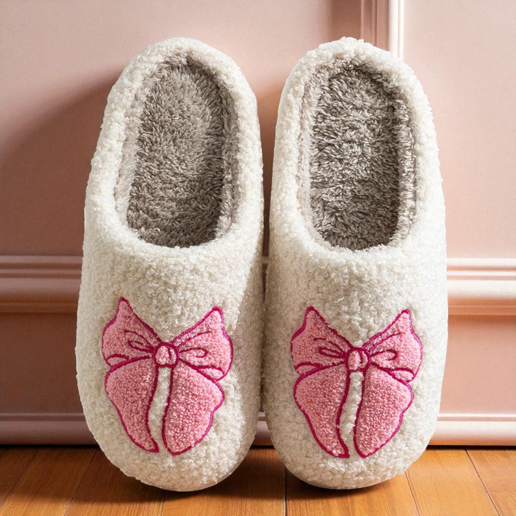 Women’s Pretty Bow Plush Slippers