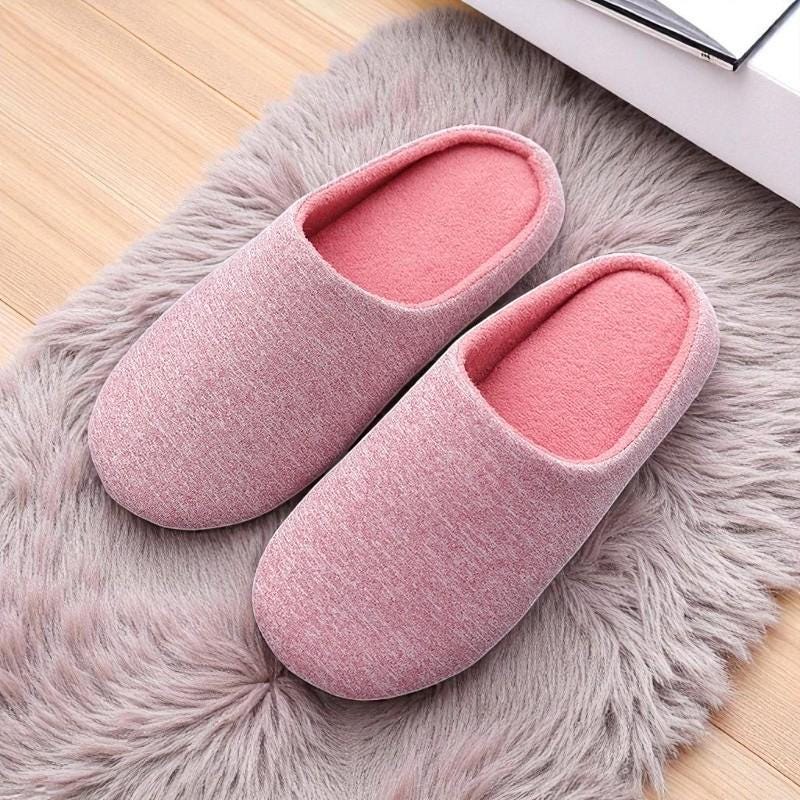 Women’s Plush Faux Fur Indoor Slippers