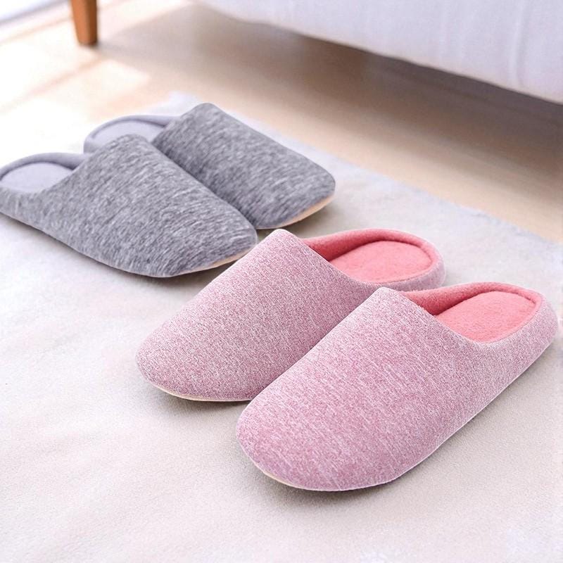 Women’s Plush Faux Fur Indoor Slippers