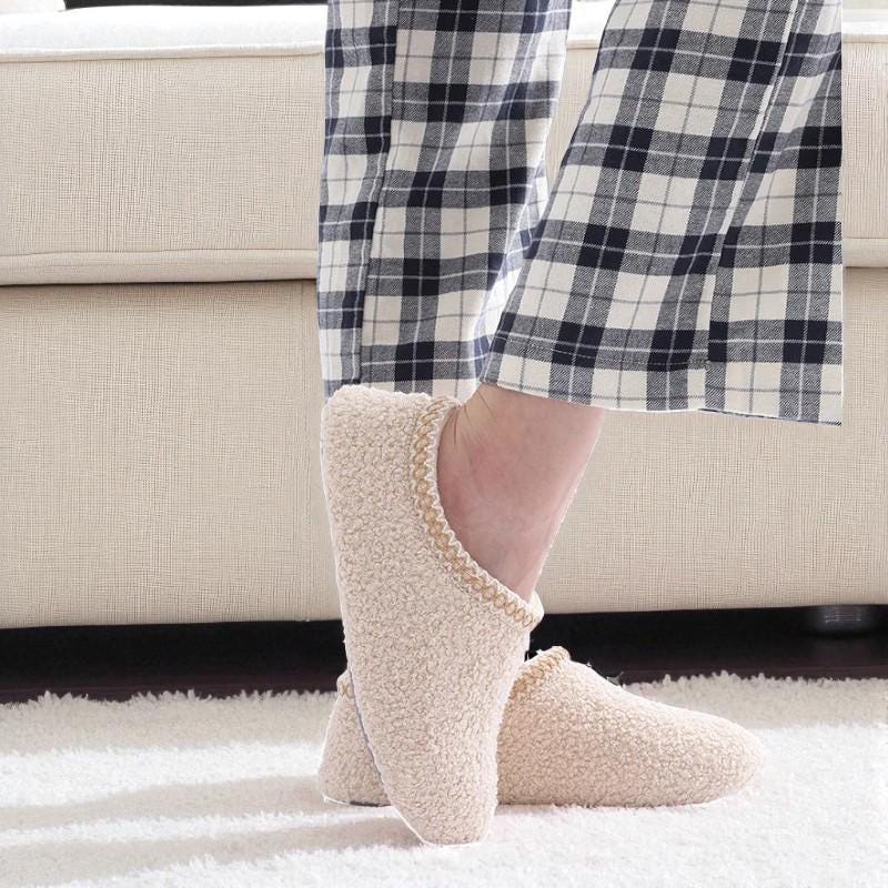 Women’s Soft Plush Foam-Lined Slippers