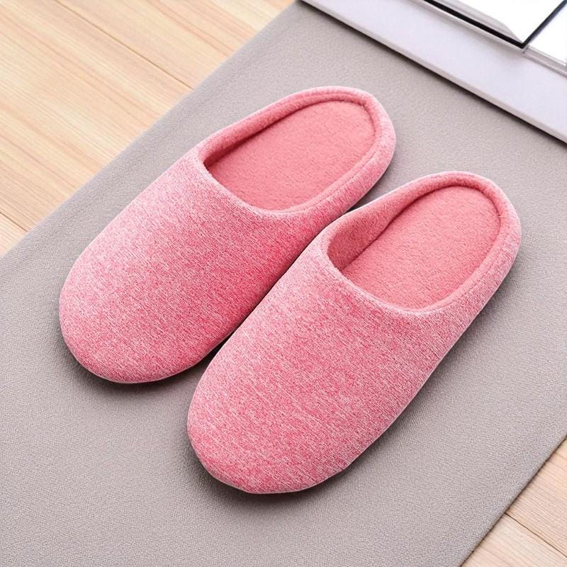 Women’s Plush Faux Fur Indoor Slippers