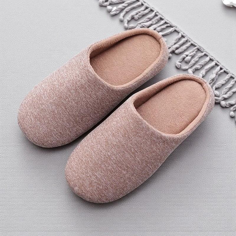 Women’s Plush Faux Fur Indoor Slippers